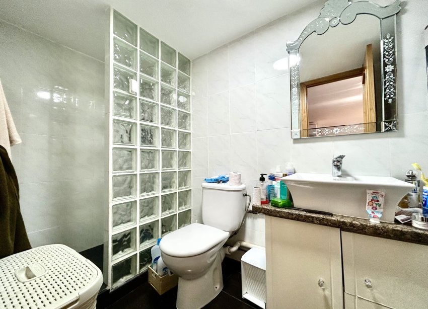 Resale - Townhouse / Terraced House - Torrevieja - Los Balcones