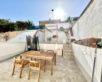 Resale - Townhouse / Terraced House - Torrevieja - Los Balcones
