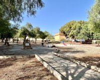 Resale - Townhouse / Terraced House - Torrevieja - Los Balcones