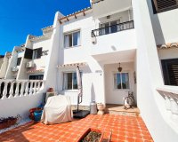 Resale - Townhouse / Terraced House - Torrevieja - Los Balcones