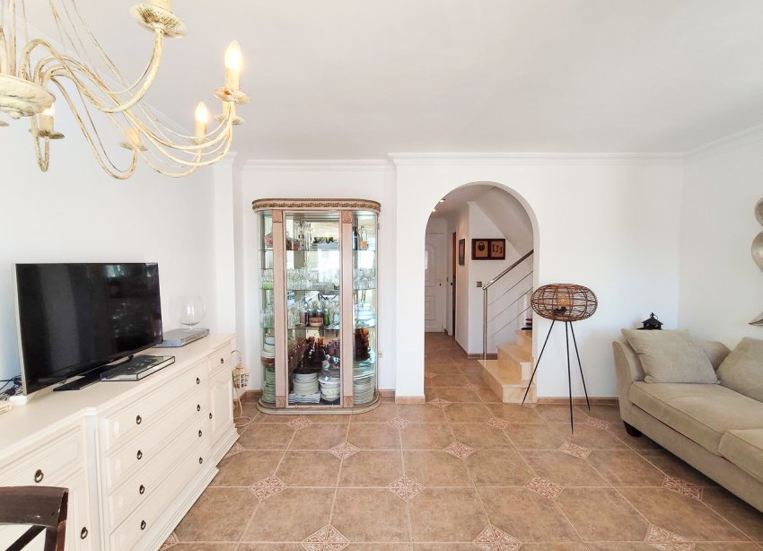 Resale - Townhouse / Terraced House - Torrevieja - Los Balcones