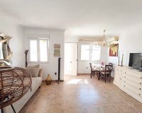 Resale - Townhouse / Terraced House - Torrevieja - Los Balcones