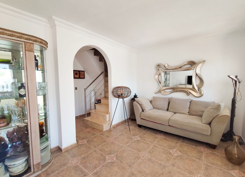 Resale - Townhouse / Terraced House - Torrevieja - Los Balcones