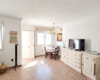 Resale - Townhouse / Terraced House - Torrevieja - Los Balcones
