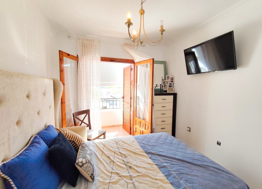 Resale - Townhouse / Terraced House - Torrevieja - Los Balcones