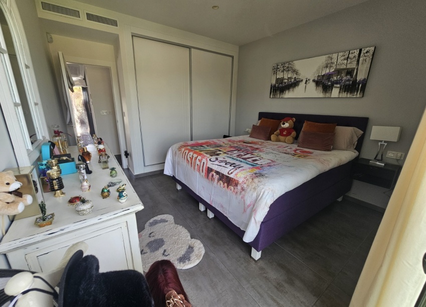 Resale - Townhouse / Terraced House - Torrevieja - Los Frutales