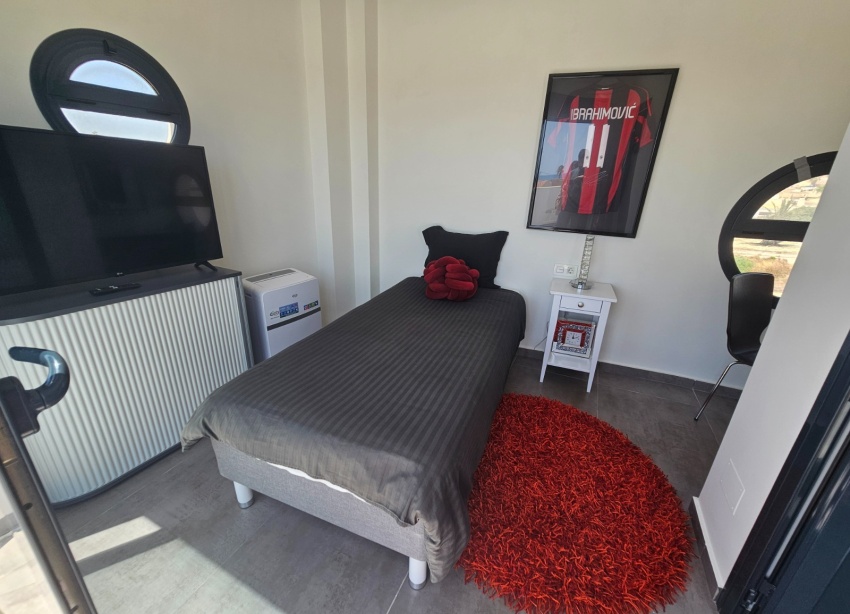 Resale - Townhouse / Terraced House - Torrevieja - Los Frutales