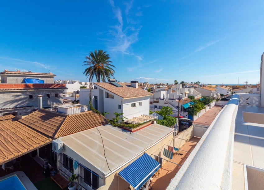 Resale - Townhouse / Terraced House - Torrevieja - Los Frutales