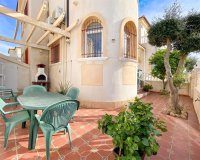 Resale - Townhouse / Terraced House - Torrevieja - Nueva Torrevieja