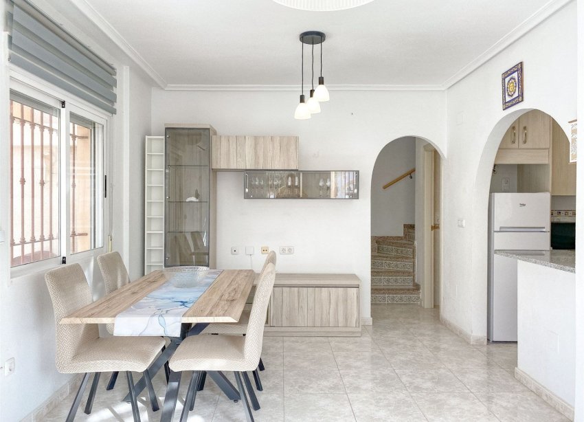 Resale - Townhouse / Terraced House - Torrevieja - Nueva Torrevieja