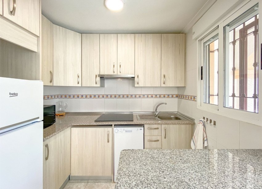Resale - Townhouse / Terraced House - Torrevieja - Nueva Torrevieja