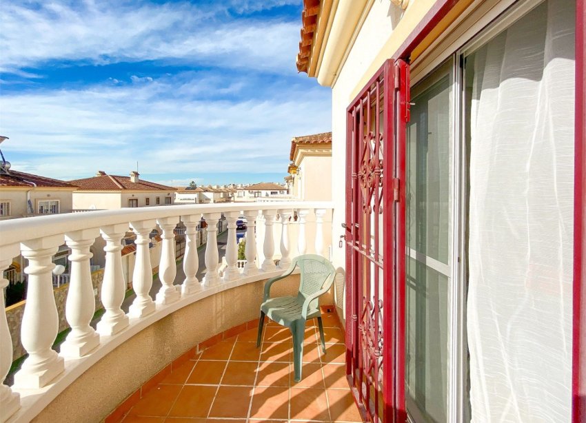 Resale - Townhouse / Terraced House - Torrevieja - Nueva Torrevieja