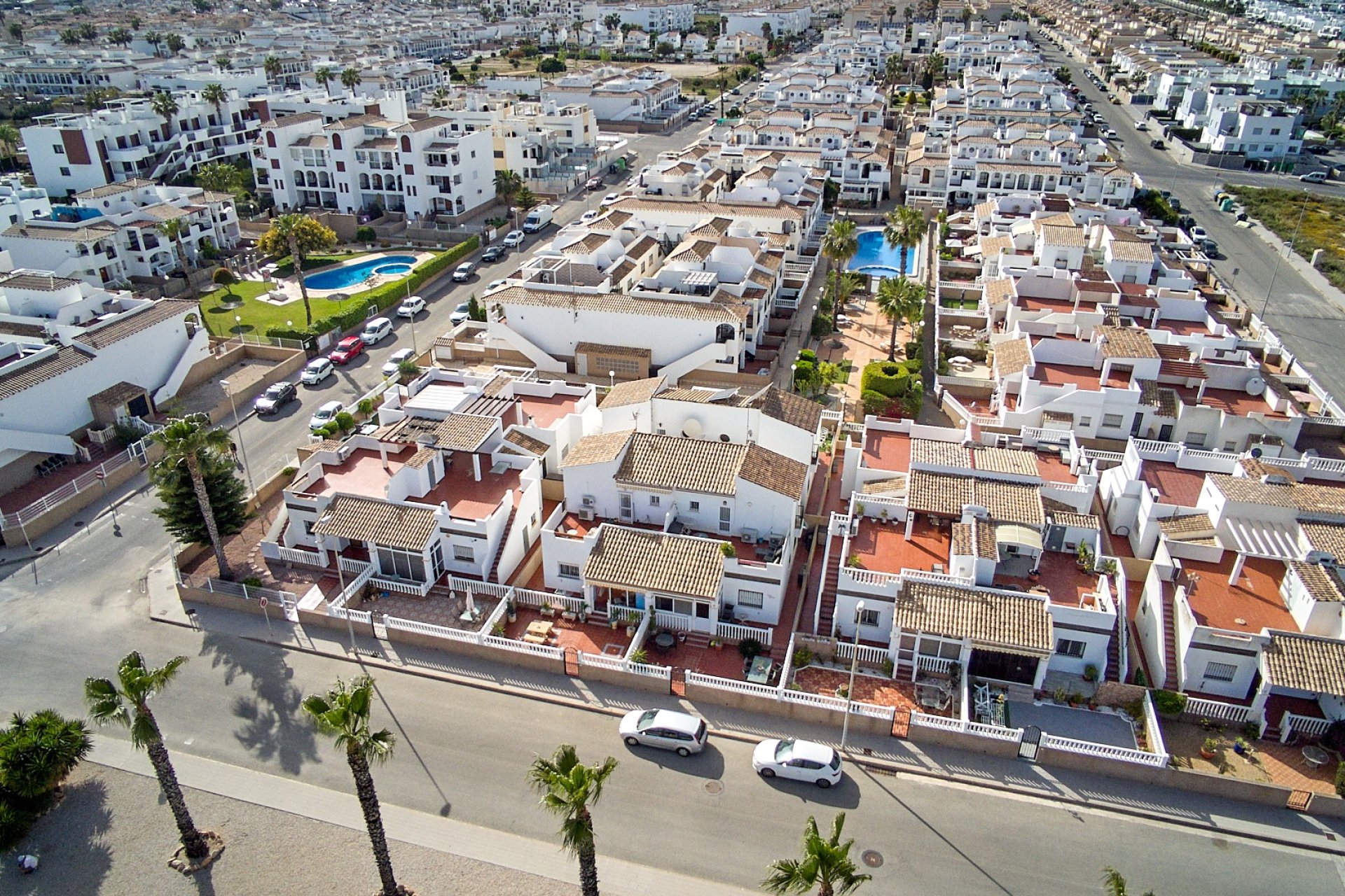 Resale - Townhouse / Terraced House - Torrevieja - Punta Prima
