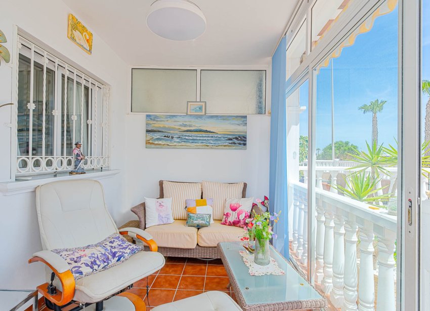 Resale - Townhouse / Terraced House - Torrevieja - Punta Prima