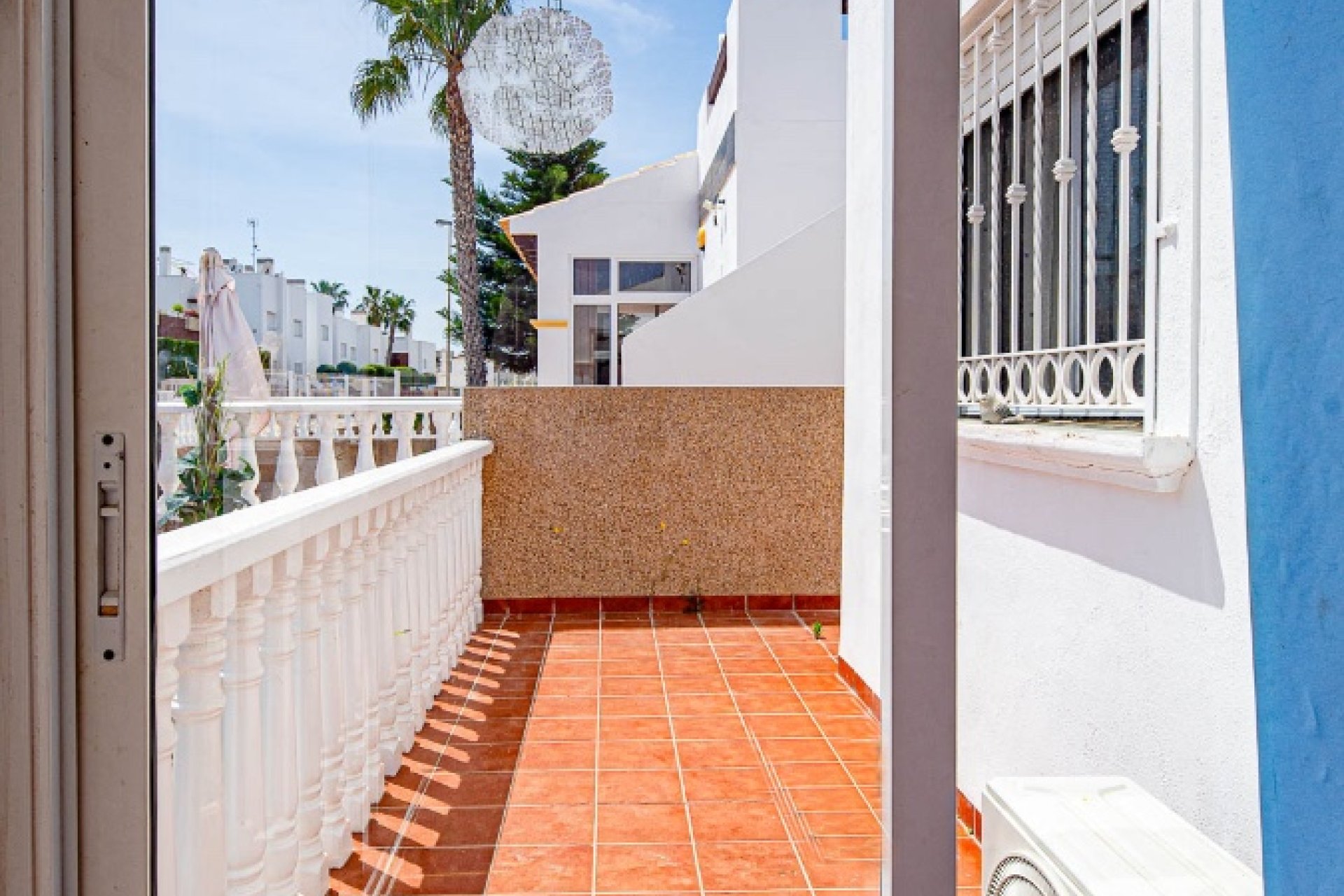 Resale - Townhouse / Terraced House - Torrevieja - Punta Prima