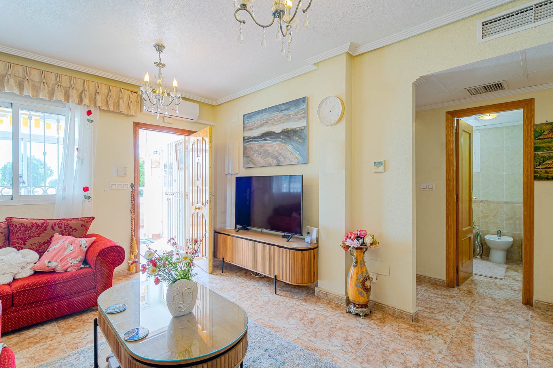 Resale - Townhouse / Terraced House - Torrevieja - Punta Prima