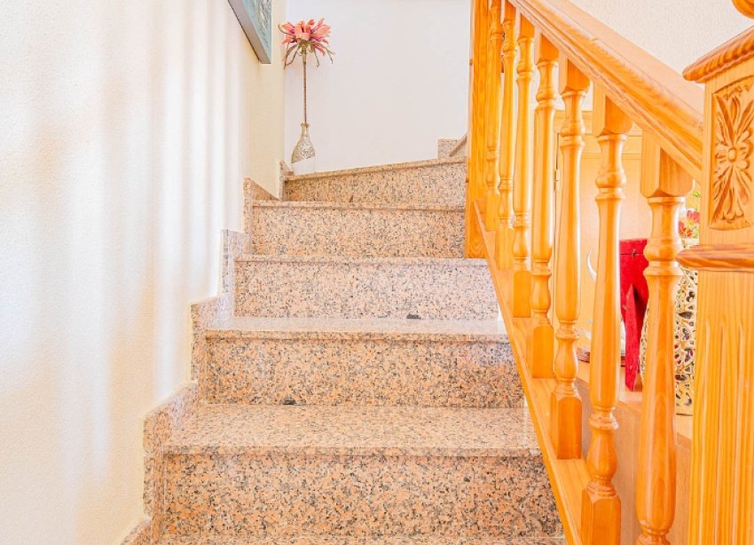 Resale - Townhouse / Terraced House - Torrevieja - Punta Prima
