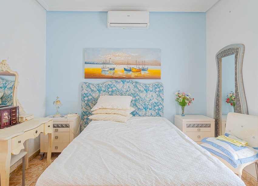 Resale - Townhouse / Terraced House - Torrevieja - Punta Prima