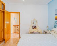 Resale - Townhouse / Terraced House - Torrevieja - Punta Prima