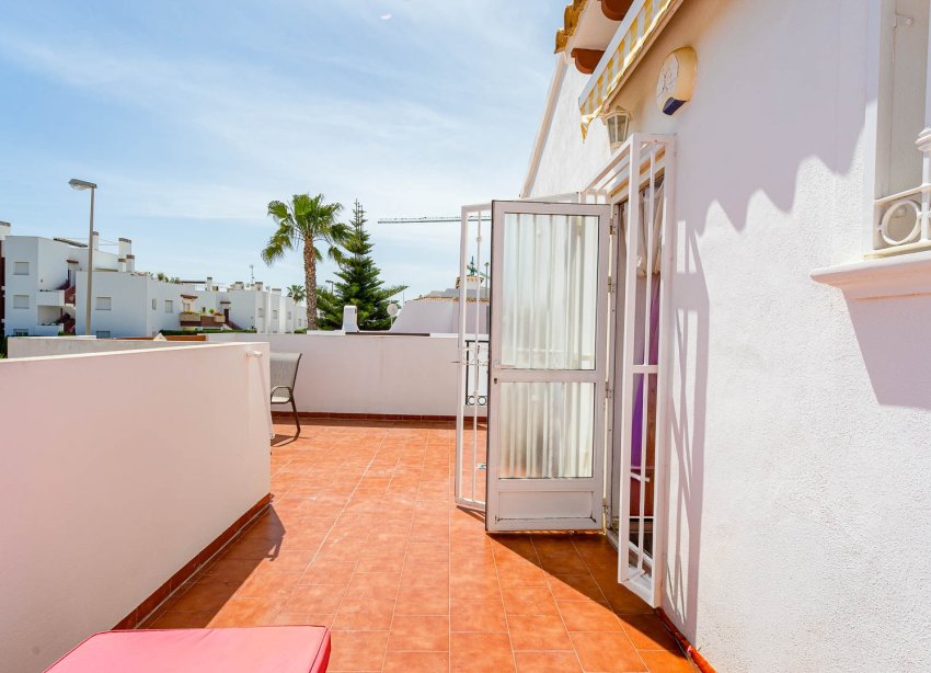 Resale - Townhouse / Terraced House - Torrevieja - Punta Prima