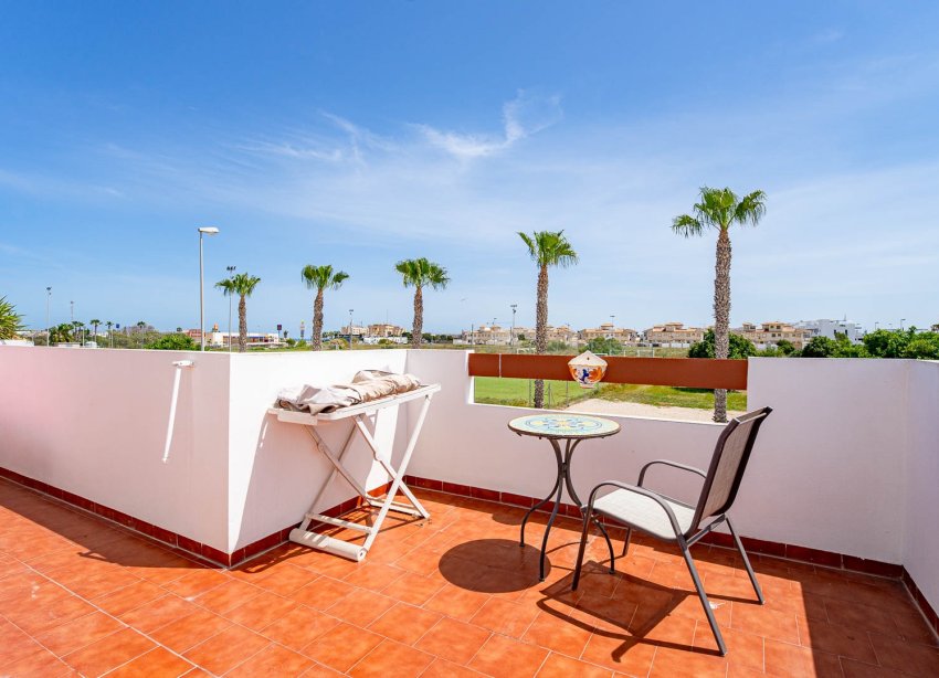 Resale - Townhouse / Terraced House - Torrevieja - Punta Prima