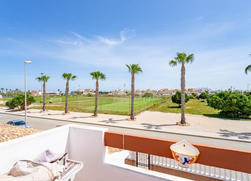 Resale - Townhouse / Terraced House - Torrevieja - Punta Prima
