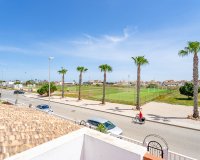 Resale - Townhouse / Terraced House - Torrevieja - Punta Prima
