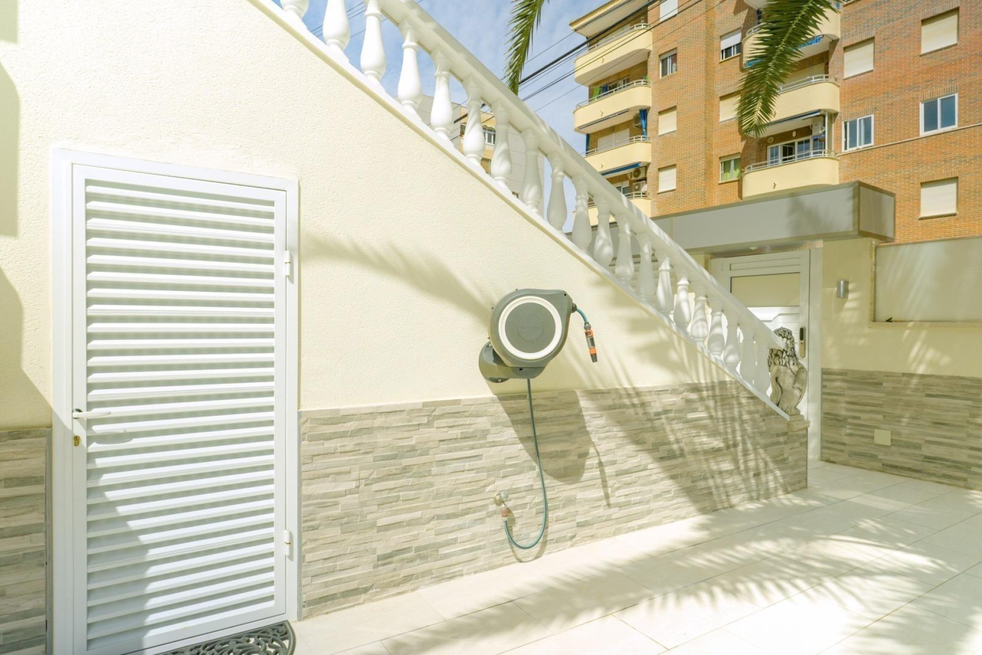 Resale - Townhouse / Terraced House - Torrevieja - Punta Prima