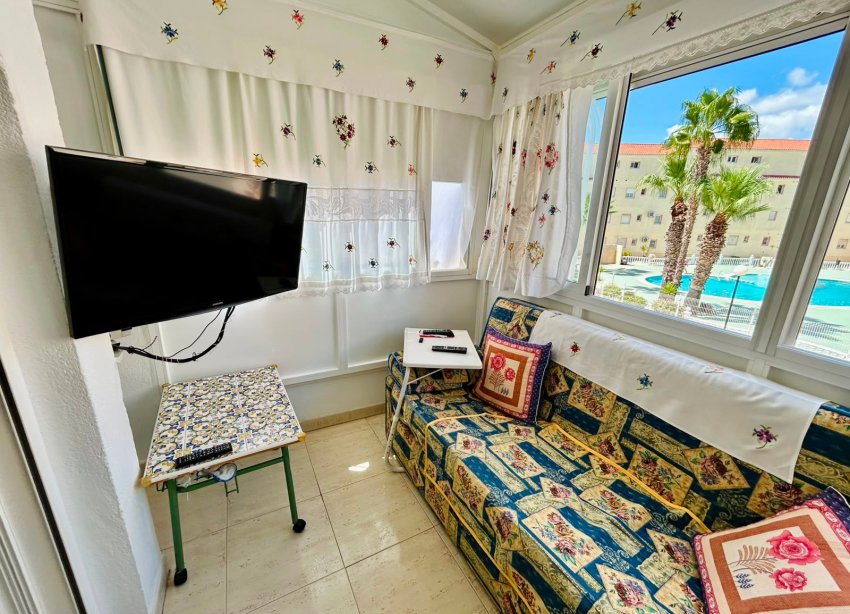Resale - Townhouse / Terraced House - Torrevieja - San Luis