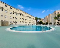 Resale - Townhouse / Terraced House - Torrevieja - San Luis