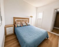 Resale - Townhouse / Terraced House - Torrevieja