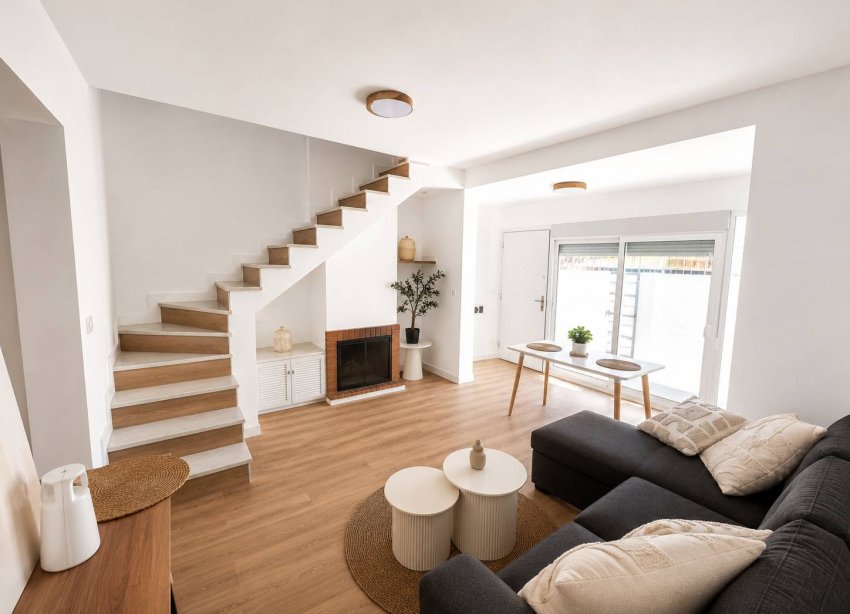 Resale - Townhouse / Terraced House - Torrevieja