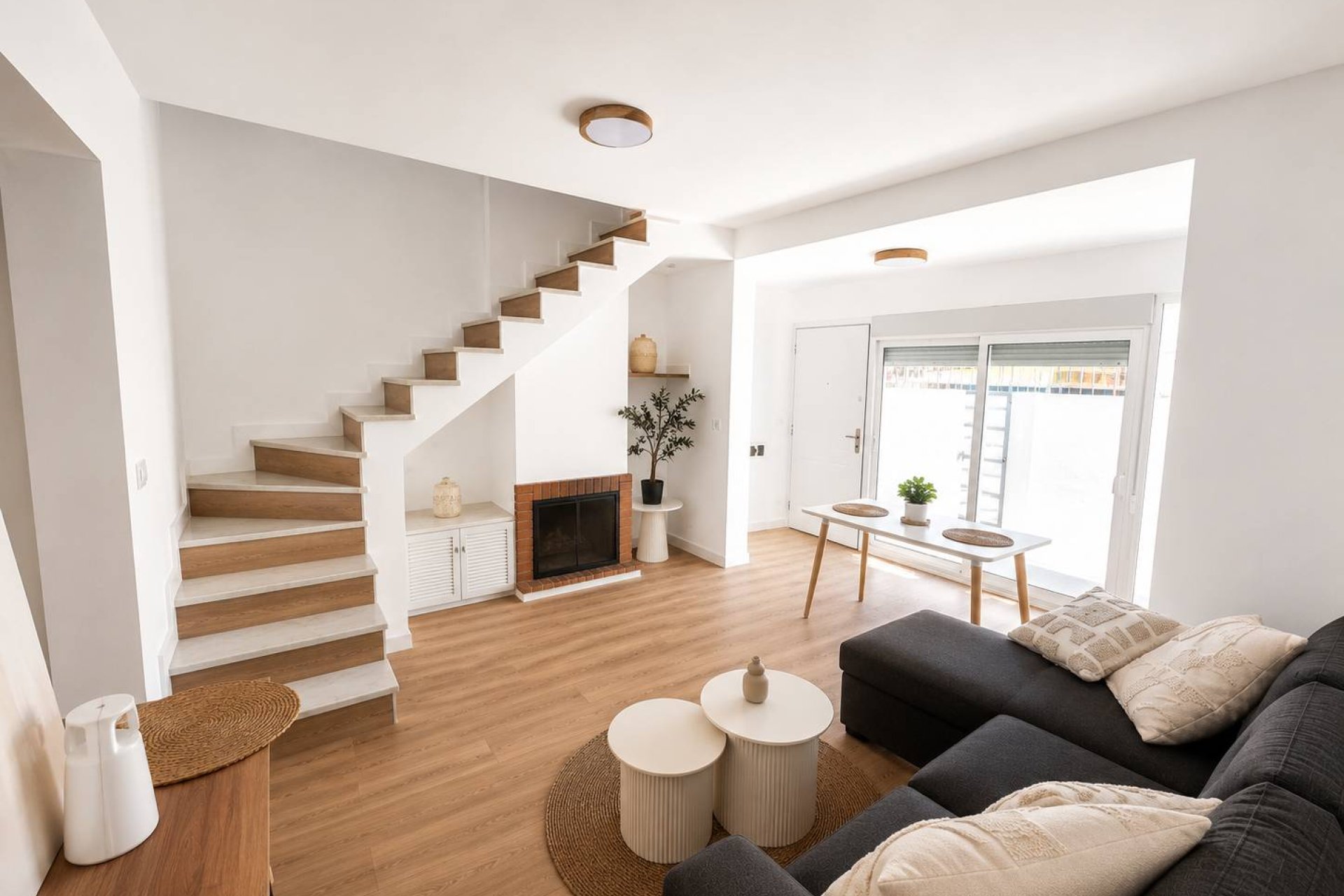 Resale - Townhouse / Terraced House - Torrevieja
