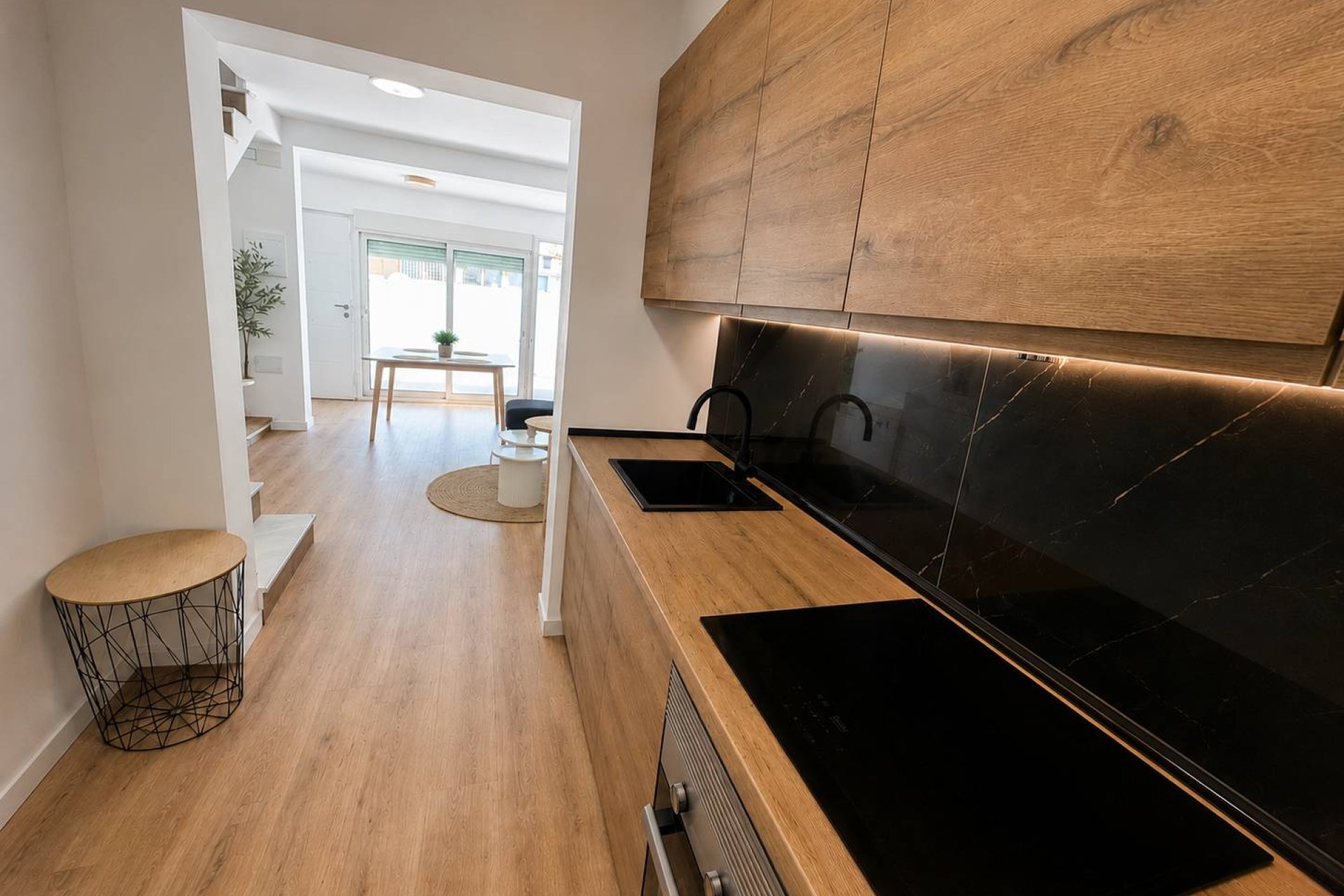 Resale - Townhouse / Terraced House - Torrevieja