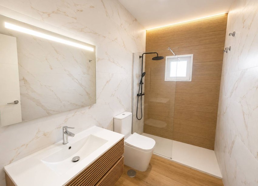 Resale - Townhouse / Terraced House - Torrevieja