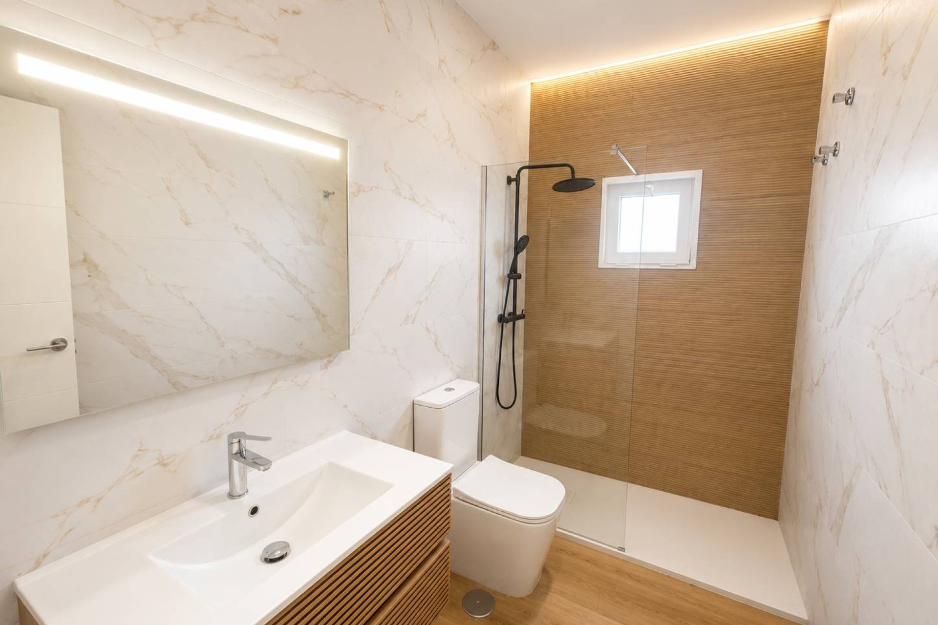 Resale - Townhouse / Terraced House - Torrevieja