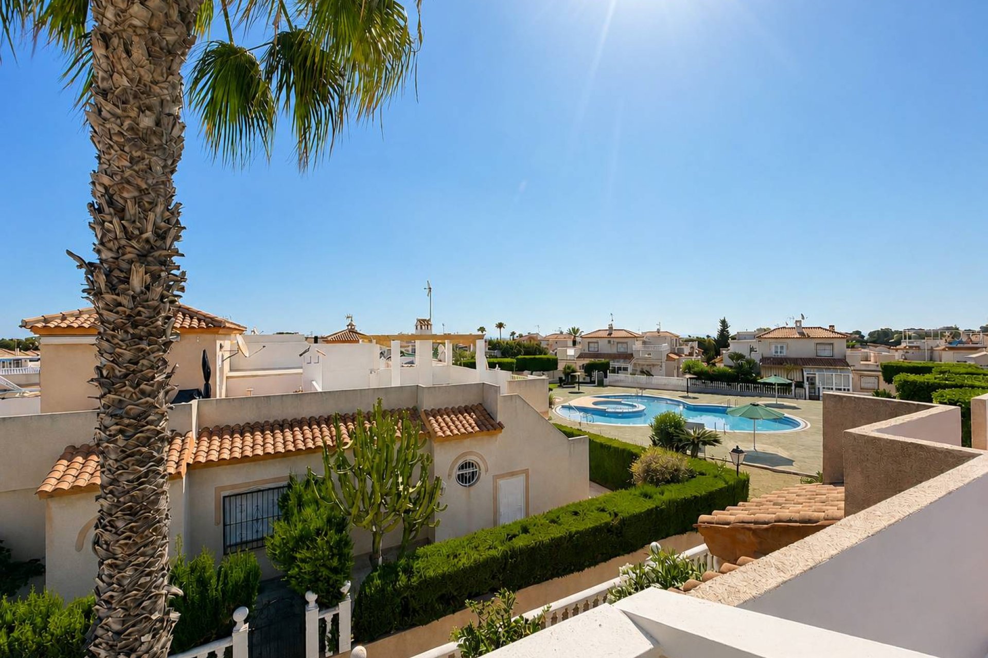 Resale - Townhouse / Terraced House - Torrevieja