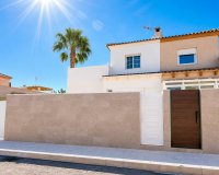 Resale - Townhouse / Terraced House - Torrevieja