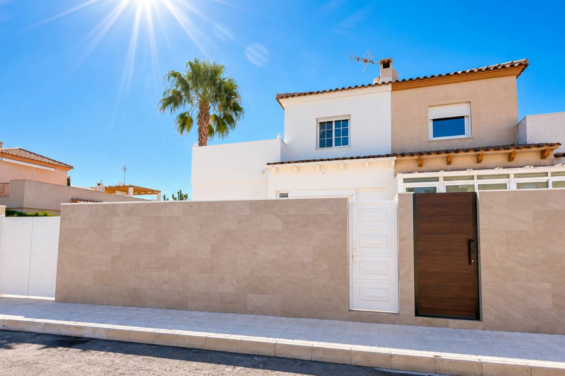 Resale - Townhouse / Terraced House - Torrevieja