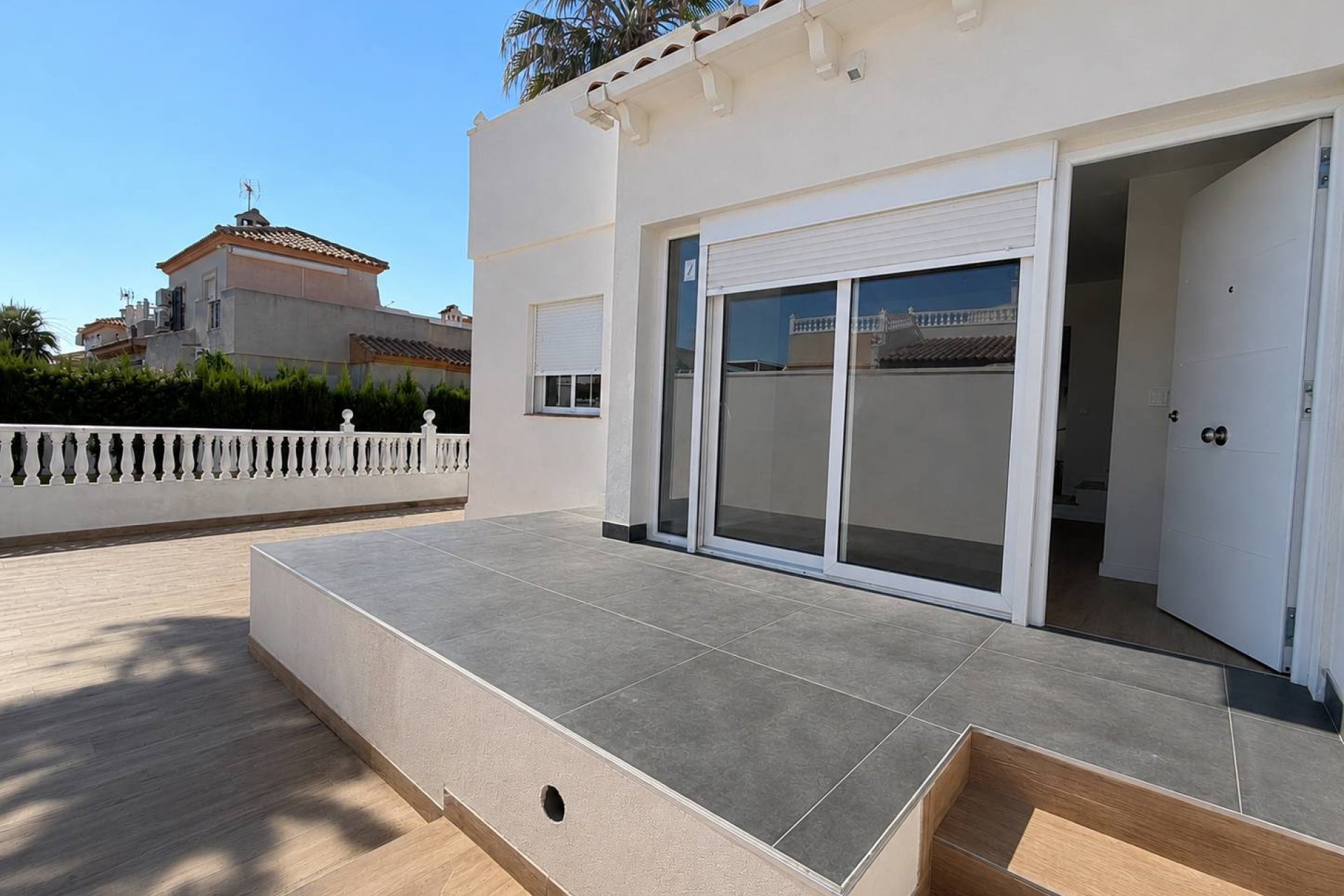 Resale - Townhouse / Terraced House - Torrevieja