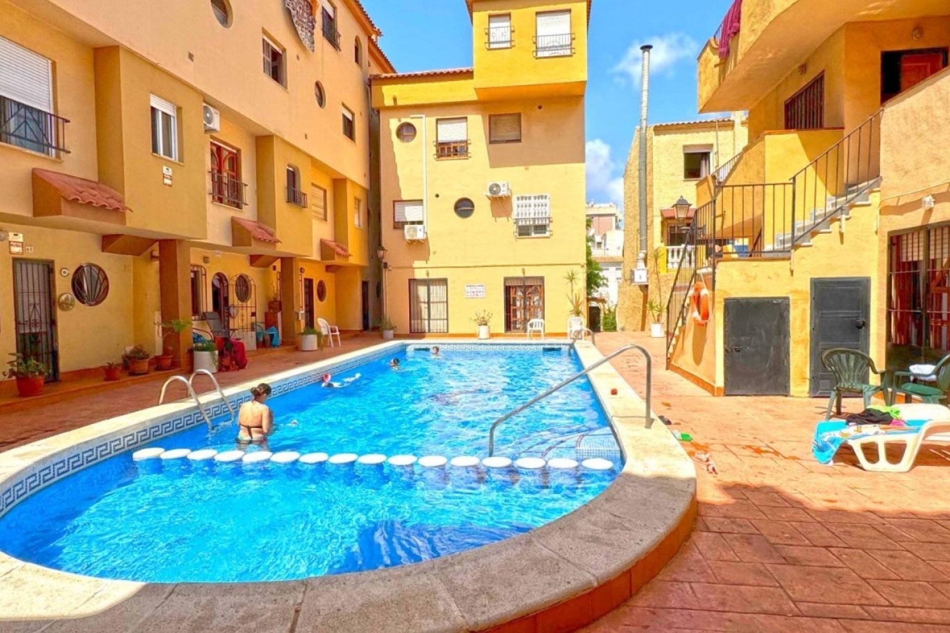 Resale - Townhouse - Torrevieja - Calas blanca