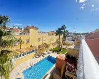 Resale - Townhouse - Villamartin