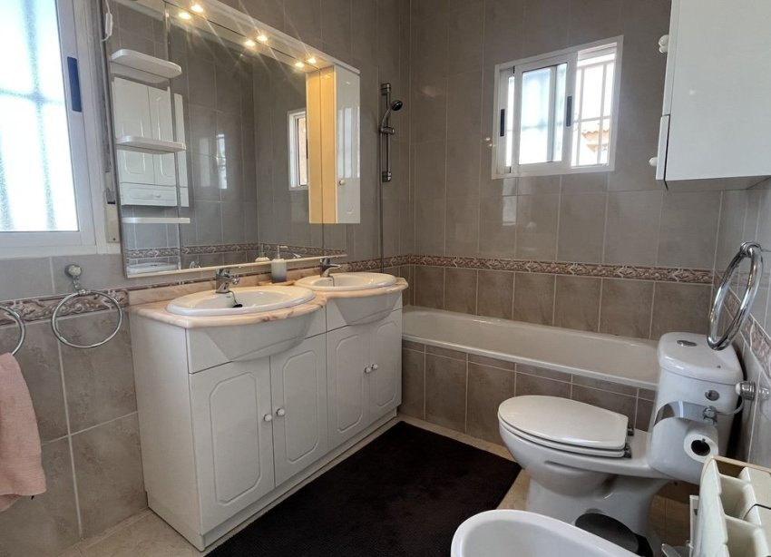 Resale - Vila - Algorfa - Montemar