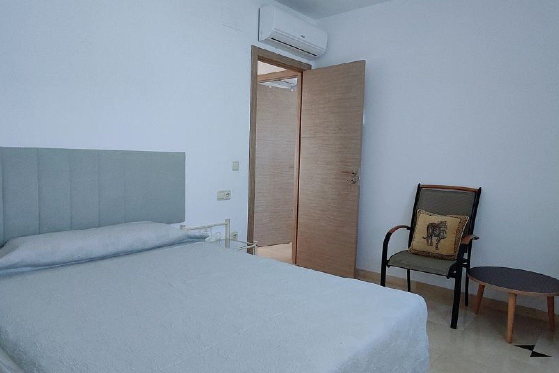 Resale - Villa - ALBIR