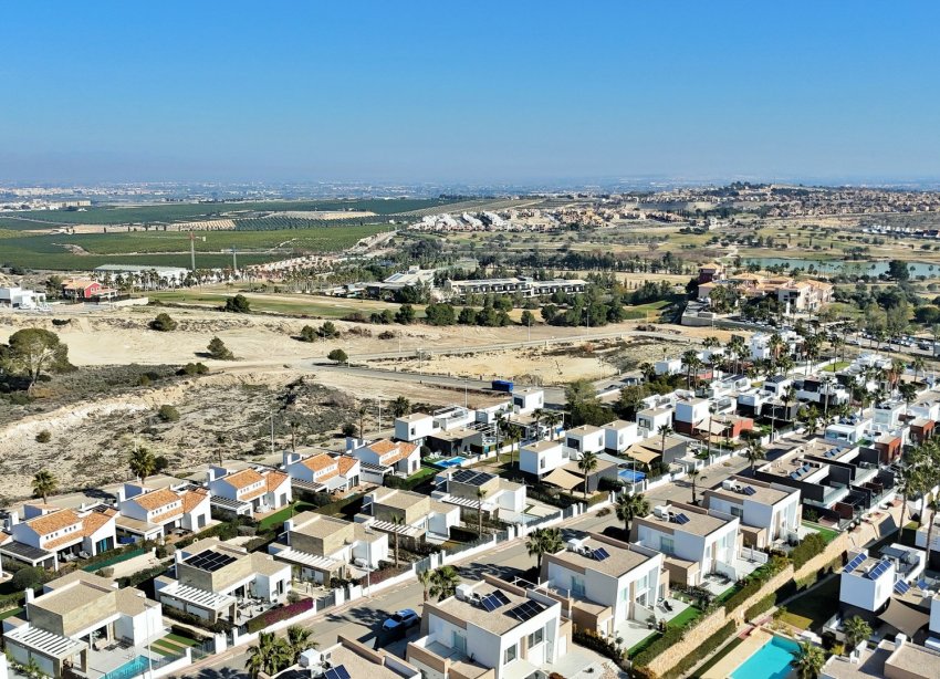 Resale - Villa - Algorfa - La Finca Golf Resort