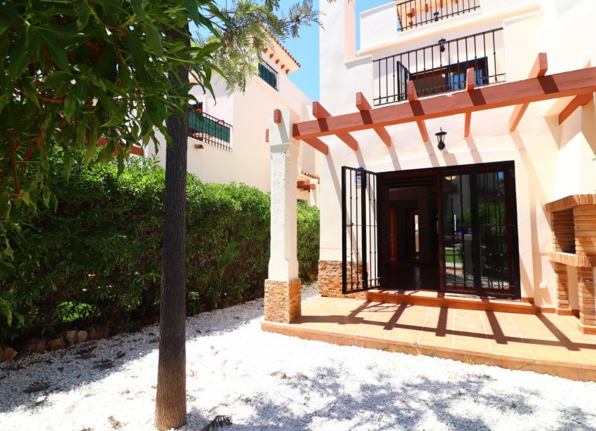 Resale - Villa - Algorfa - La Finca Golf Resort