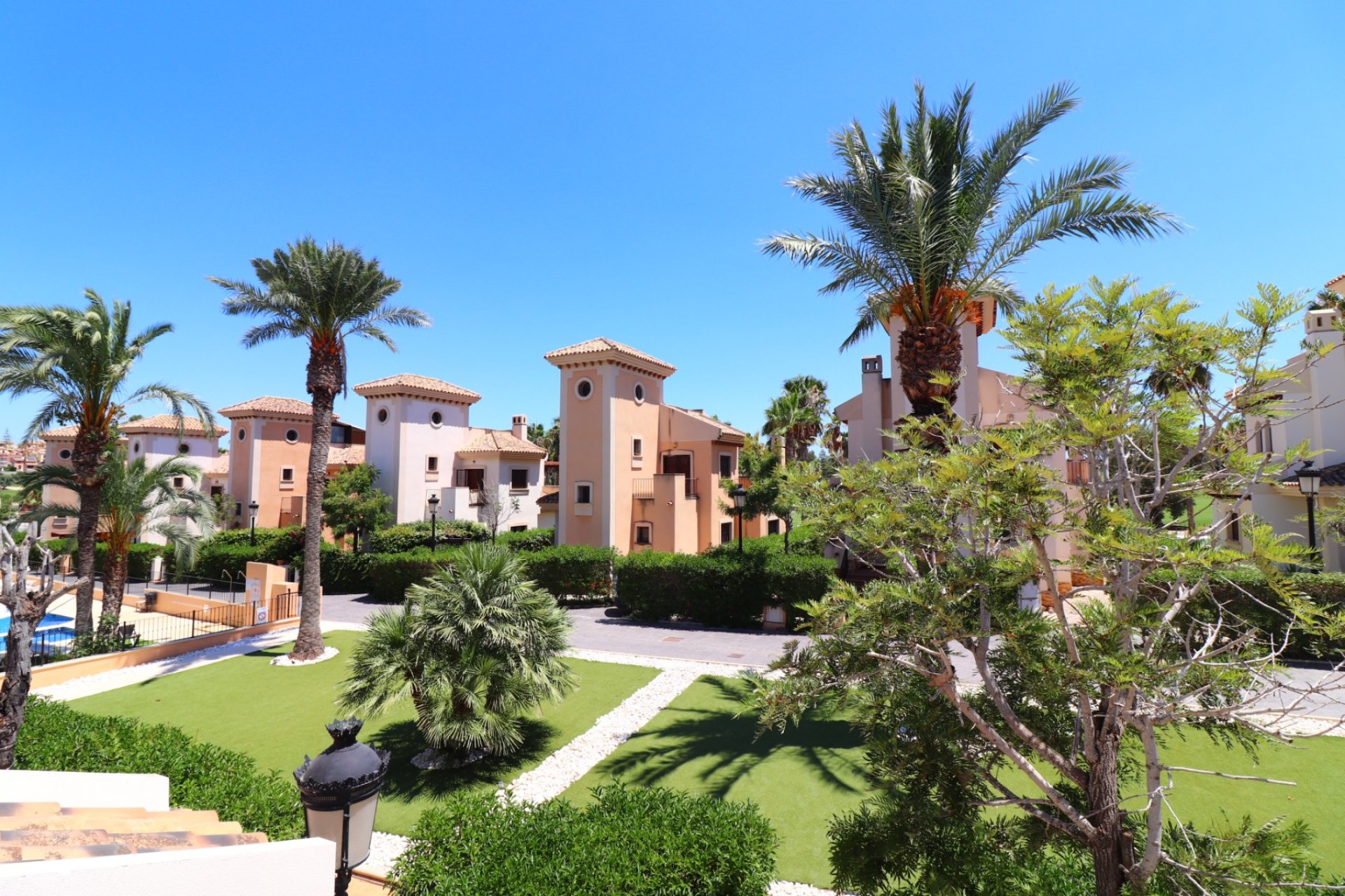 Resale - Villa - Algorfa - La Finca Golf Resort