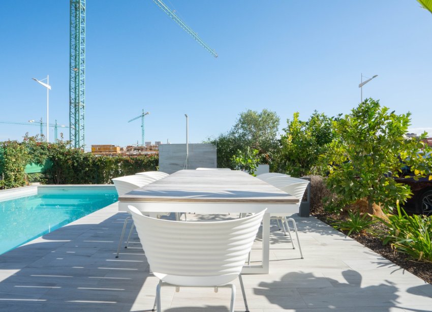 Resale - Villa - Algorfa - La Finca Golf