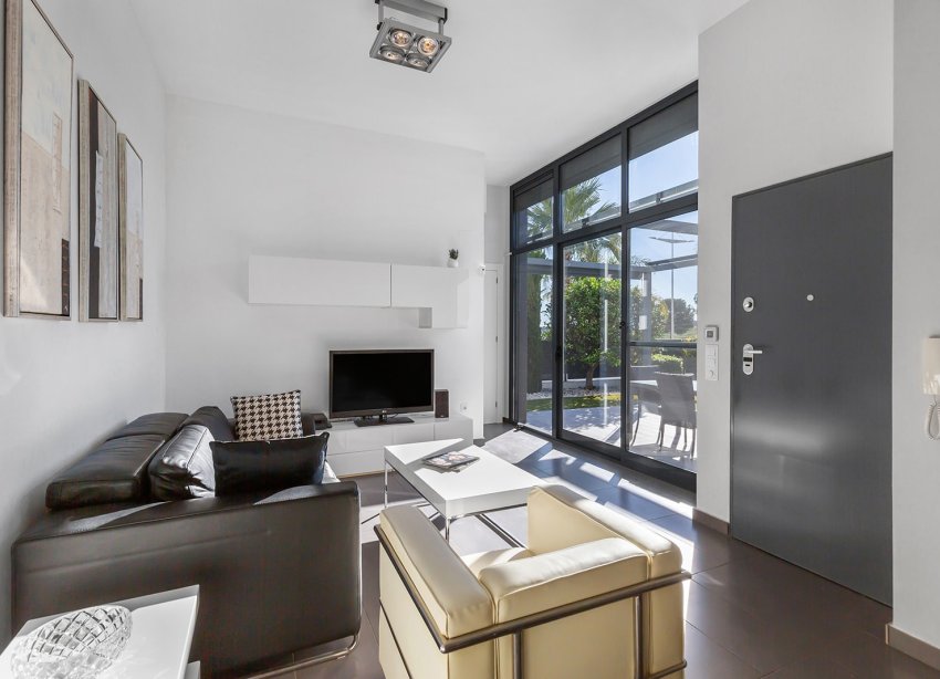 Resale - Villa - Algorfa - La Finca Golf