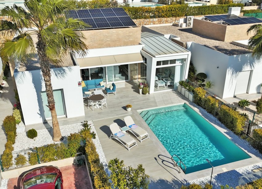 Resale - Villa - Algorfa - La Finca Golf